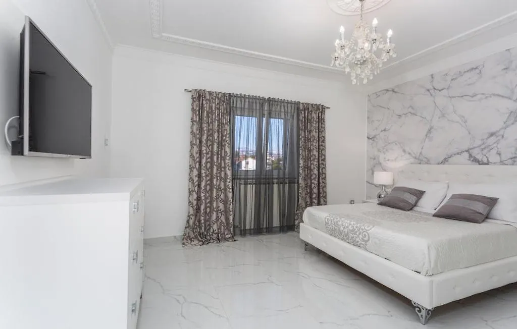 Apartman Ivan Pobri Apartment Opatija 0*,  Croatia